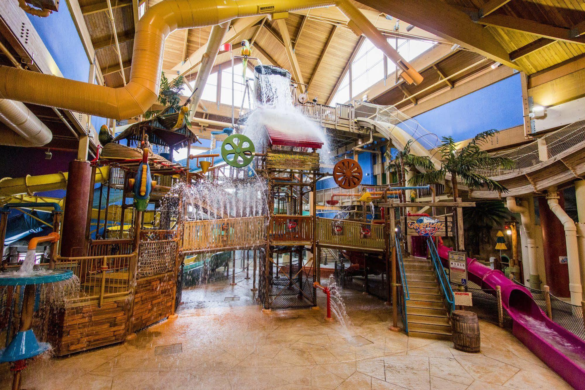 Castaway Bay By Cedar Point Resorts Sandusky Exterior foto